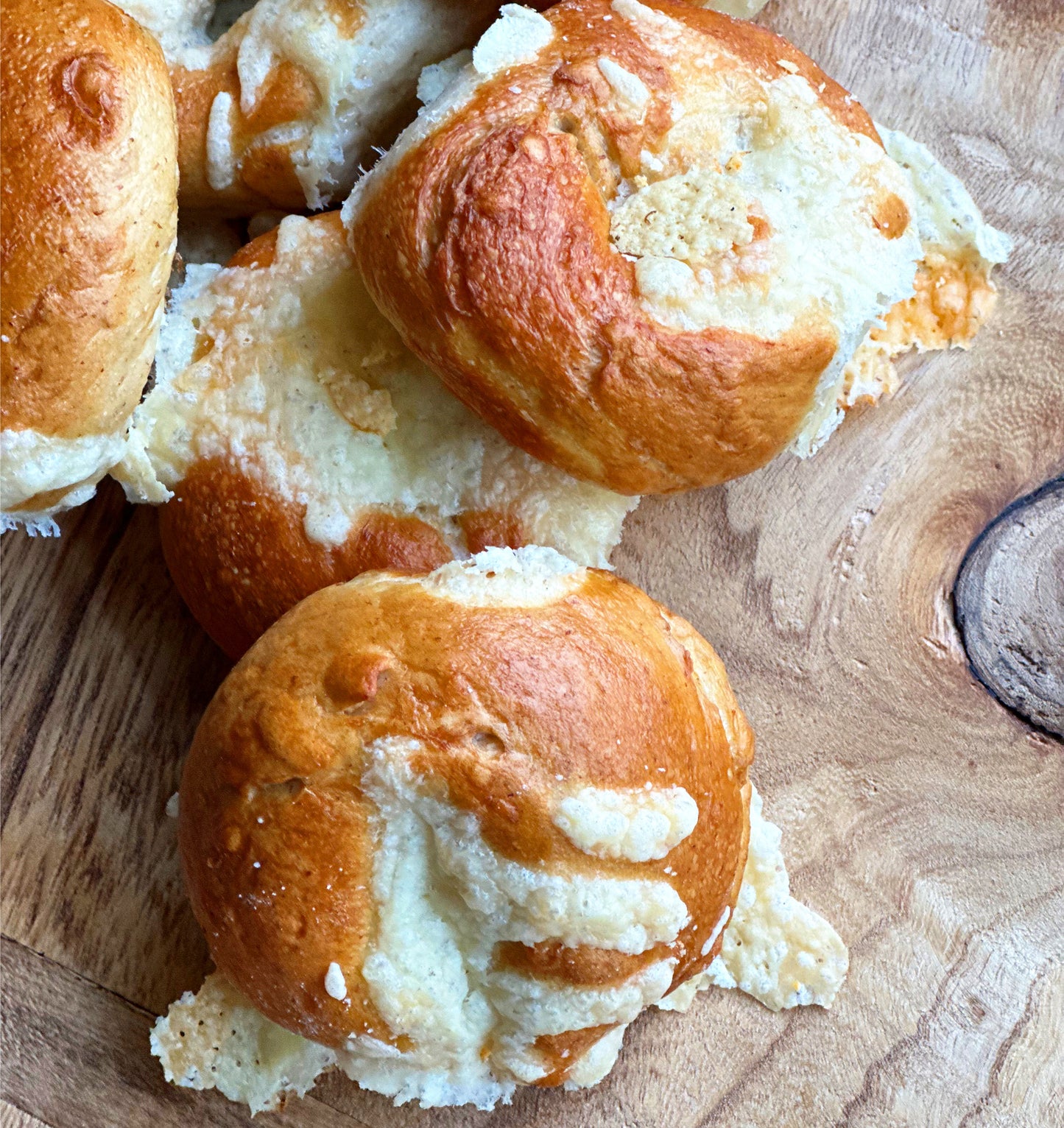 White Cheddar Sourdough Bagels